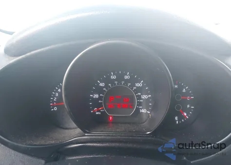 2016 Kia Soul + z USA, uszkodzony, nr VIN KNDJP3A54G7281961